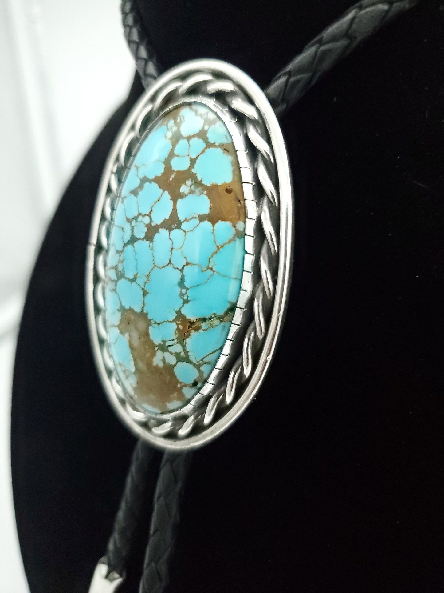 Number 8 Turquoise Bolo Tie B043