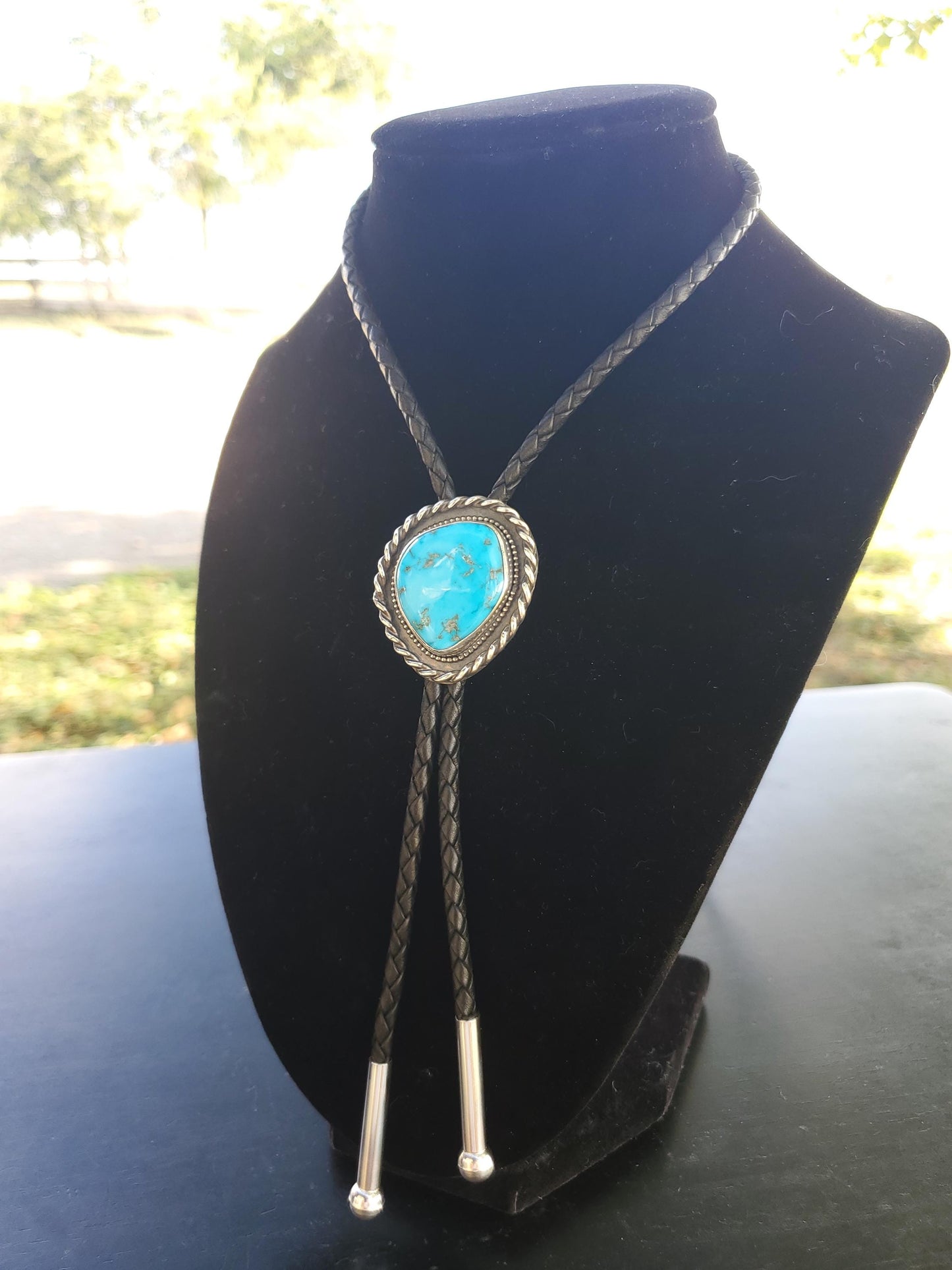 Sleeping Beauty Oldstock Turquoise Bolo Tie B61