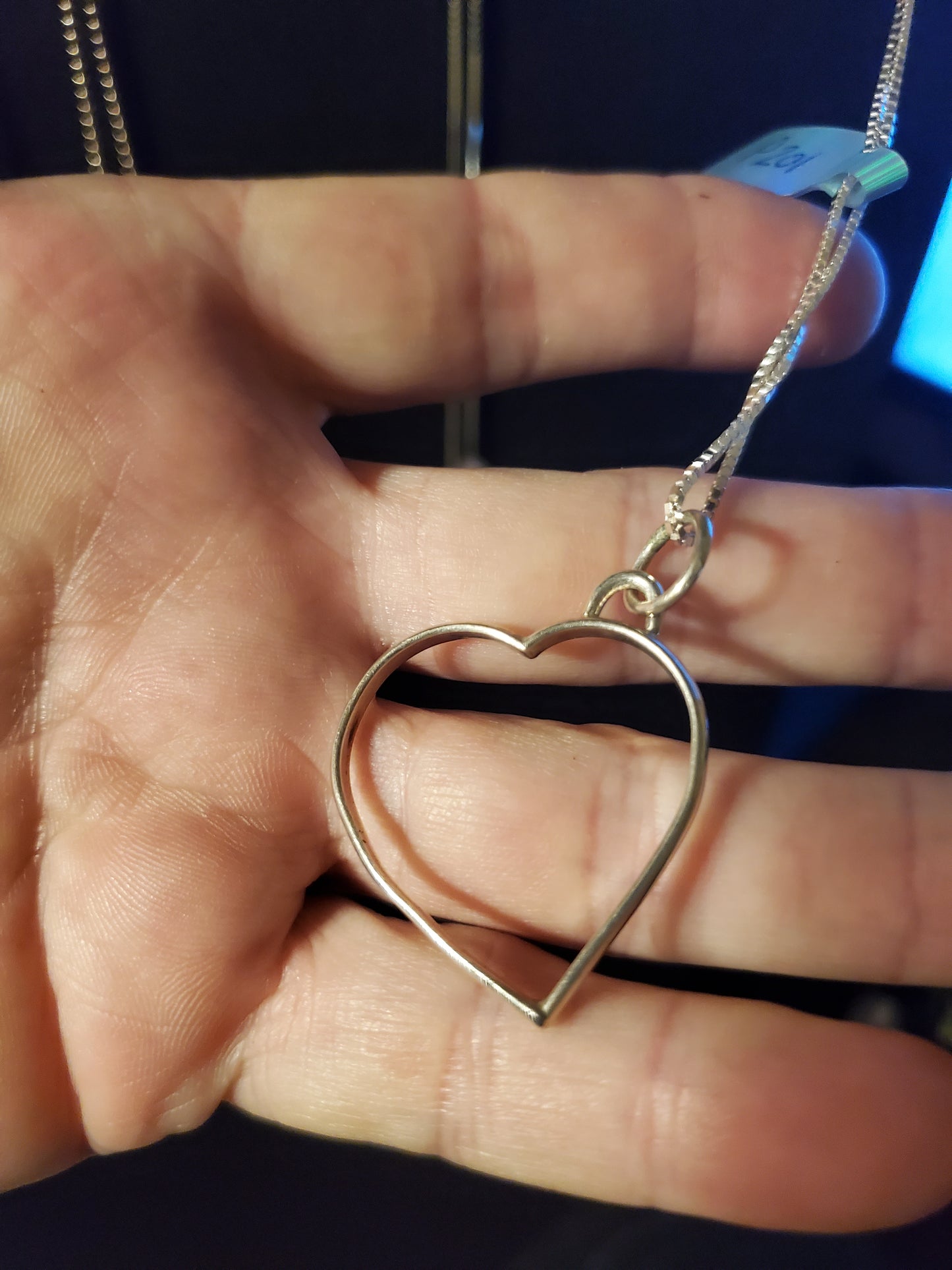 Simplistic Sterling Wire Heart Necklace P201