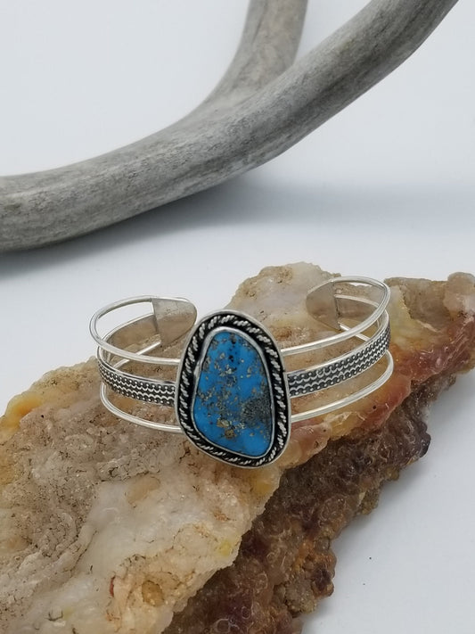 Ithica Peak Turquoise Cuff C001