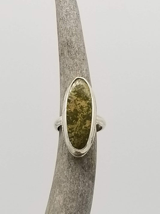 Manassa Mine, Colorado Ring, size 6 R028